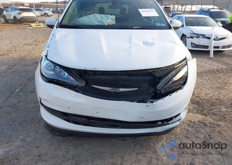 2022 Chrysler Voyager Lx из США, поврежденный, VIN 2C4RC1CG0NR205280